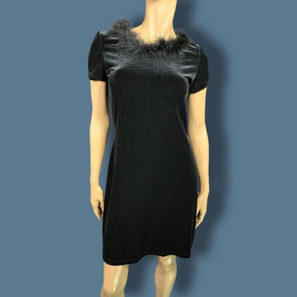 Vintage 90s black Velvet Mini dress Faux Fur Trim Size M Gothic Witchy Vampy - Picture 1 of 6